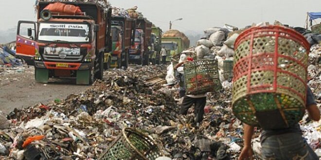 Mengapa semua masyarakat bertanggung jawab atas masalah sampah