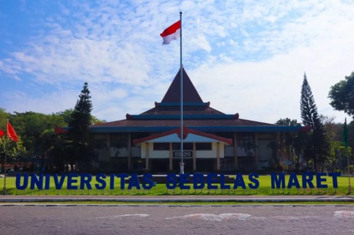 Universitas negeri di solo yang murah