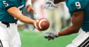 Handing catching quarterback understanding