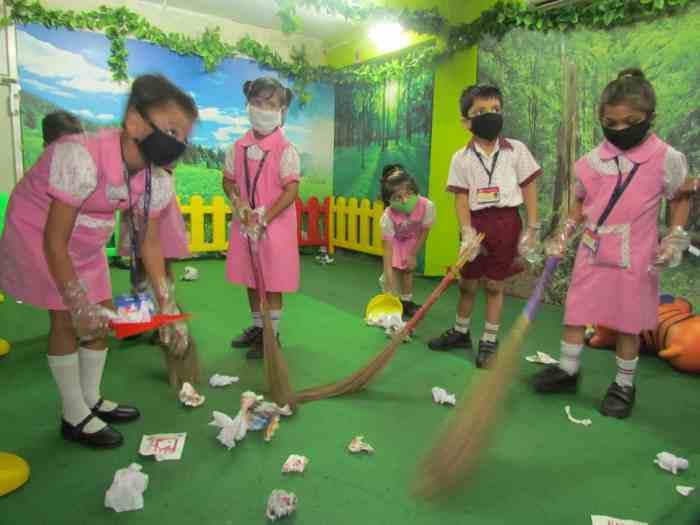 Kebersihan sekolah menjadi tanggung jawab