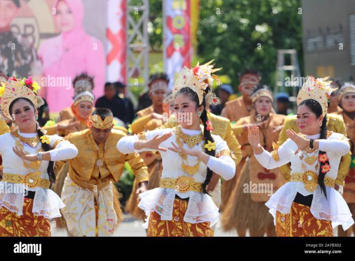 Mengapa tari daerah di indonesia disebut sebagai tarian nusantara