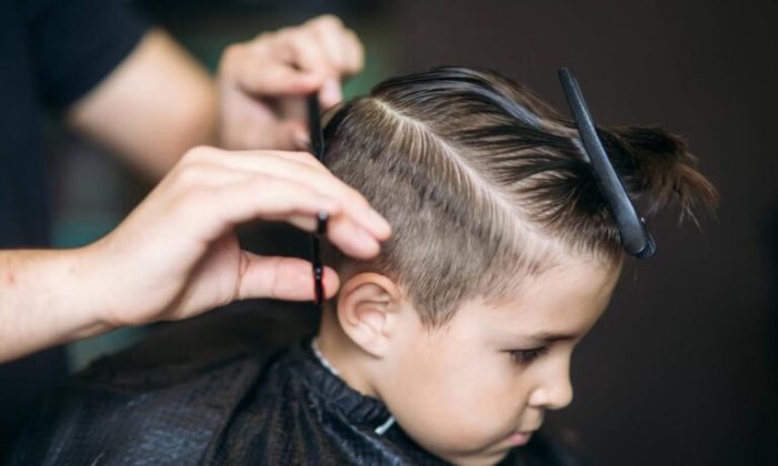 Cat rambut untuk anak sekolah