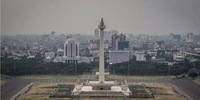 Mengapa presiden soekarno mengusulkan untuk membangun tugu monas