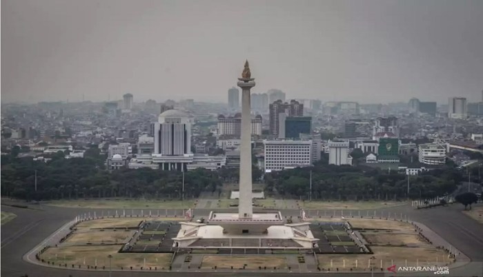 Mengapa presiden soekarno mengusulkan untuk membangun tugu monas