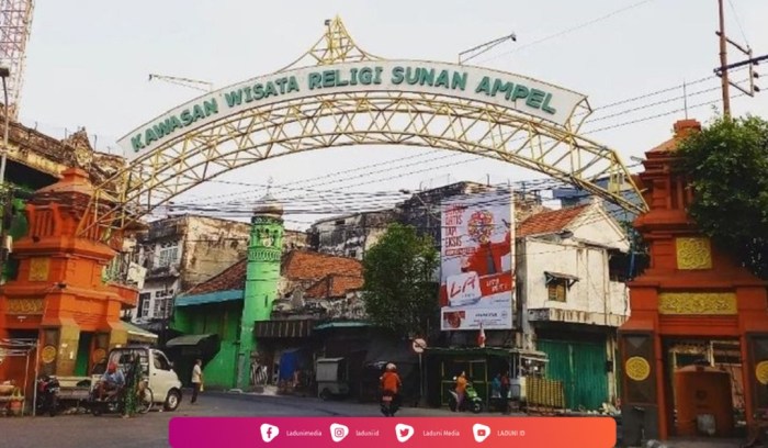 Sunan ampel mendirikan pondok pesantren di