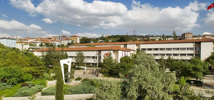 Universitas ankara