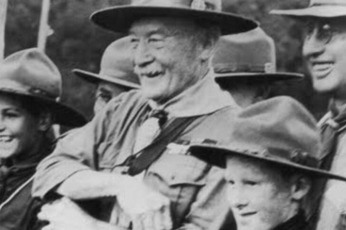 Baden powell powel scouts sir politician scout scouting scautismo ceritamu ceritaku capo ovvero massacritica 1857 bapak pandu