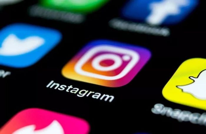 Kenapa kamera instagram tidak bisa digunakan