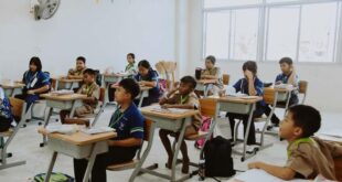 Jelaskan manfaat keberagaman di lingkungan sekolah