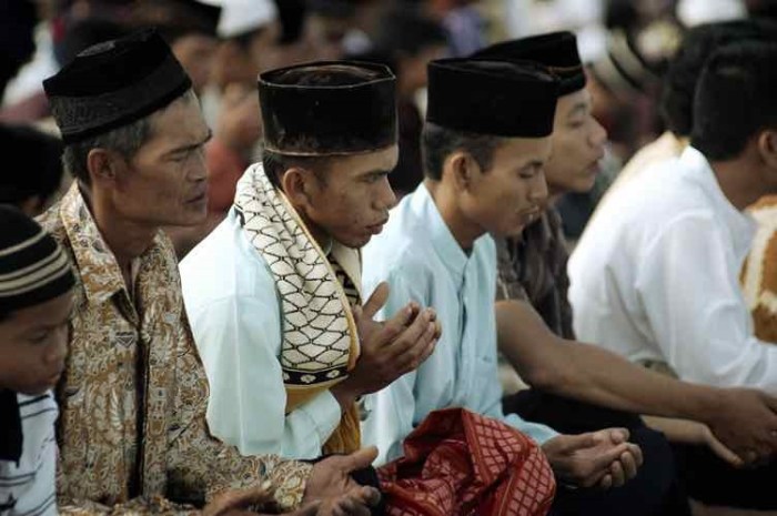 Mengapa agama islam mudah diterima oleh penduduk indonesia