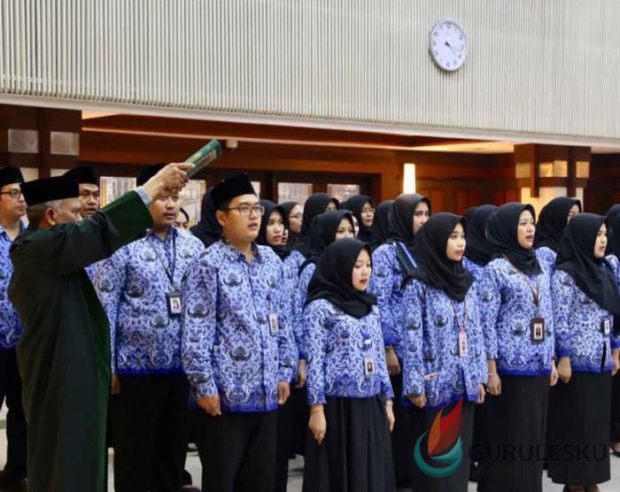 Apakah lulusan stpn langsung jadi pns