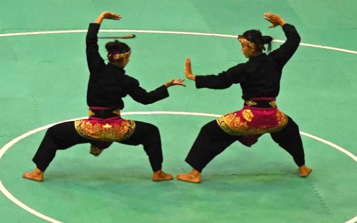 Silat pencak budaya warisan tak benda kuda pertandingan prinsip teknik madiun perlengkapan putra induk organisasi peraturan dasar olahragapedia mengenal wajib