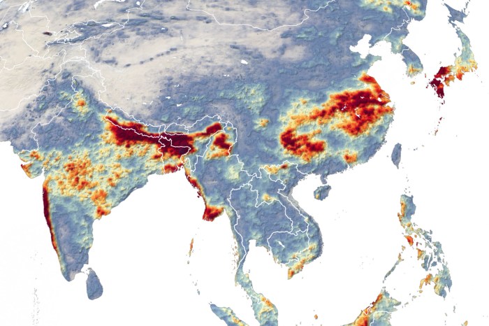 India monsoon rains indian turns deadly record mumbai climbs toll breach dam western death yahoo season arabian sea heavy july