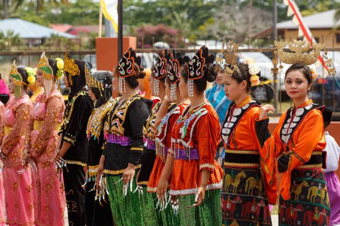 Apa yang menyebabkan suku bajo dikenal sebagai penjaga lautan