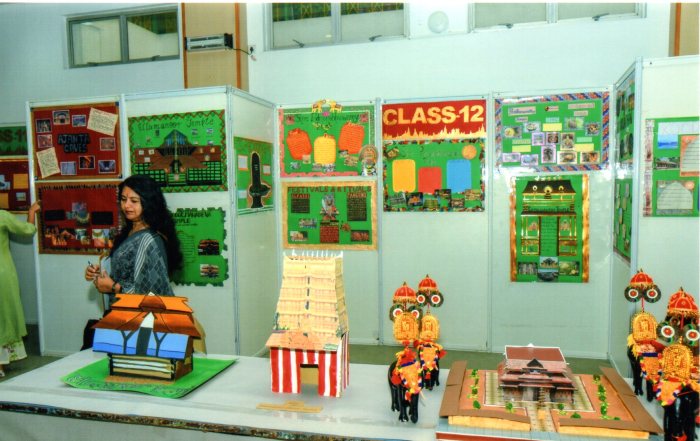 Manfaat pameran di sekolah