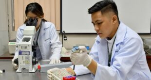 Universitas yang ada jurusan teknologi laboratorium medik