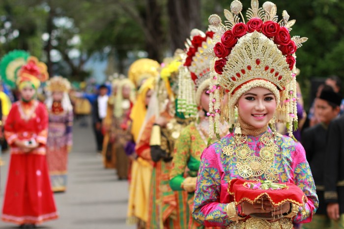 Mengapa kita harus melestarikan budaya indonesia